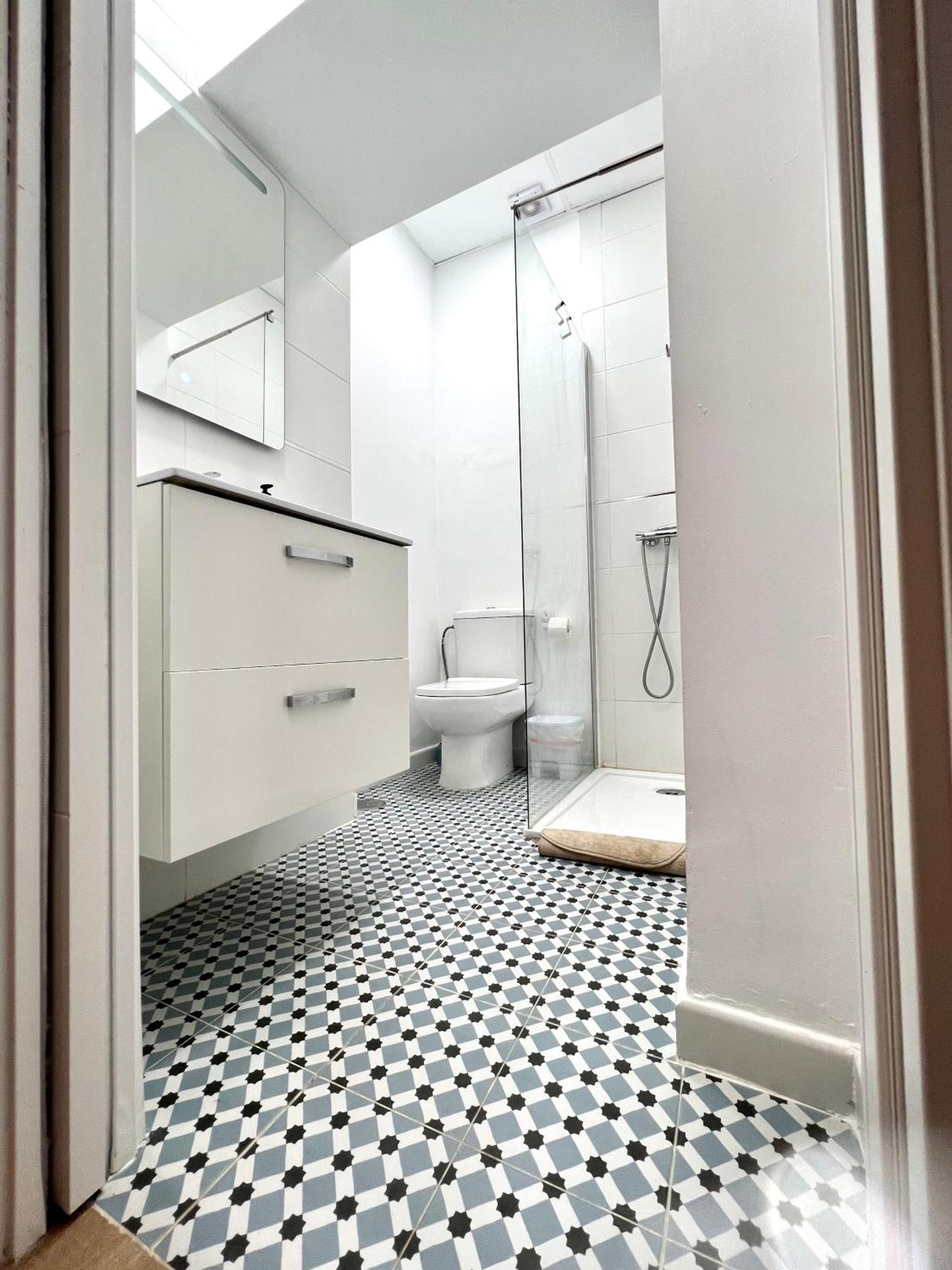 Apartamentos La Albariza Jerez Centro Jerez de la Frontera Luaran gambar